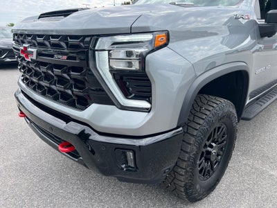 2025 Chevrolet Silverado 2500HD 4WD Crew Cab Standard Bed ZR2
