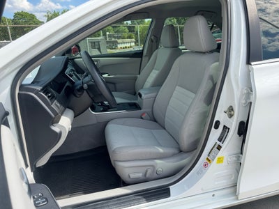 2017 Toyota Camry Hybrid LE